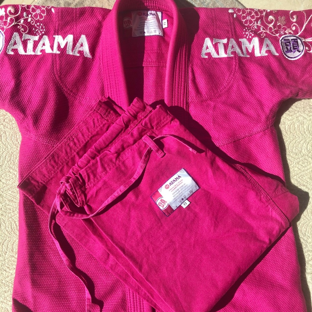 Atama Kyra Gracie Jiu-jitsu Gi Pink Brazil Sz F3
